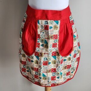 Vintage Half Apron Kitchen Red Pocket Christmas Holidays Cottage Farmhouse‎